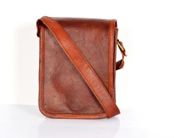 Indian Handmade  Vintage Genuine Leather Men Women Crossbody Shoulder Sling Bag Passport Mobile Coin Holder Sling Crossover Bag.