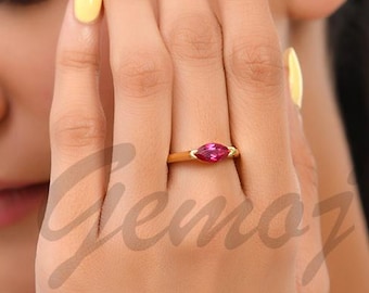 Ruby Marquise geslepen ring, sterlingzilveren solitaire ring, rode edelsteen verlovingsring, ring juli geboortesteen, beloftering voor haar
