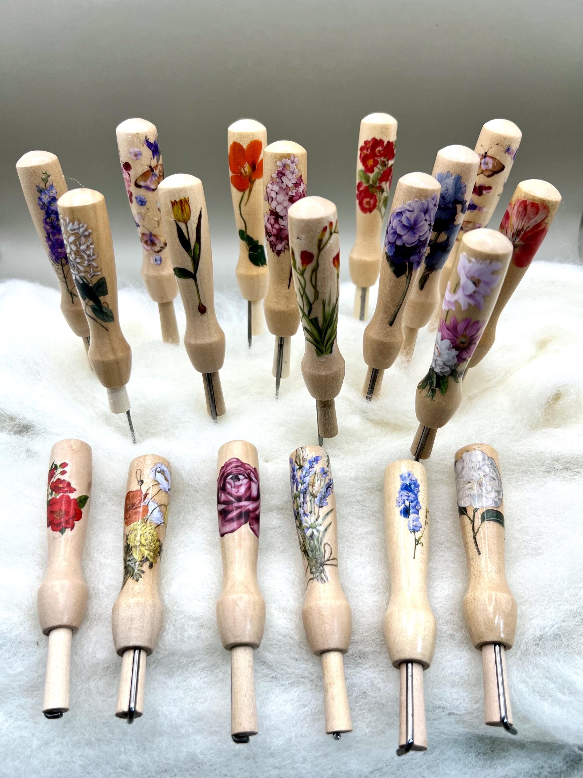 Handmade needle felting handle with one needle included - Floral; Handcrafted; Craft Supply; Fiber Art; Wool; Felting; Art Supply