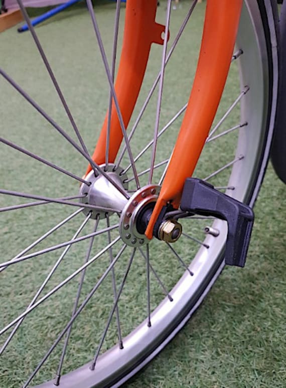 Bicycle front hotsell wheel nuts
