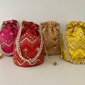 Indiase Shagan bruiloft draadwerk pailletten potli huwelijkscadeau gunst Mithai handtas tassen