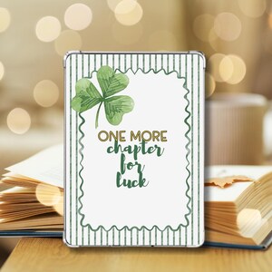 St. Patrick's Day Kindle Cover Insert– Lucky Clover Book Lover Gift