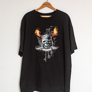Black Pirates of the Caribbean Sailors Grave Disney T-shirt Size XL, Pirates of the Caribbean shirt, Vintage Pirates of the Caribbean,