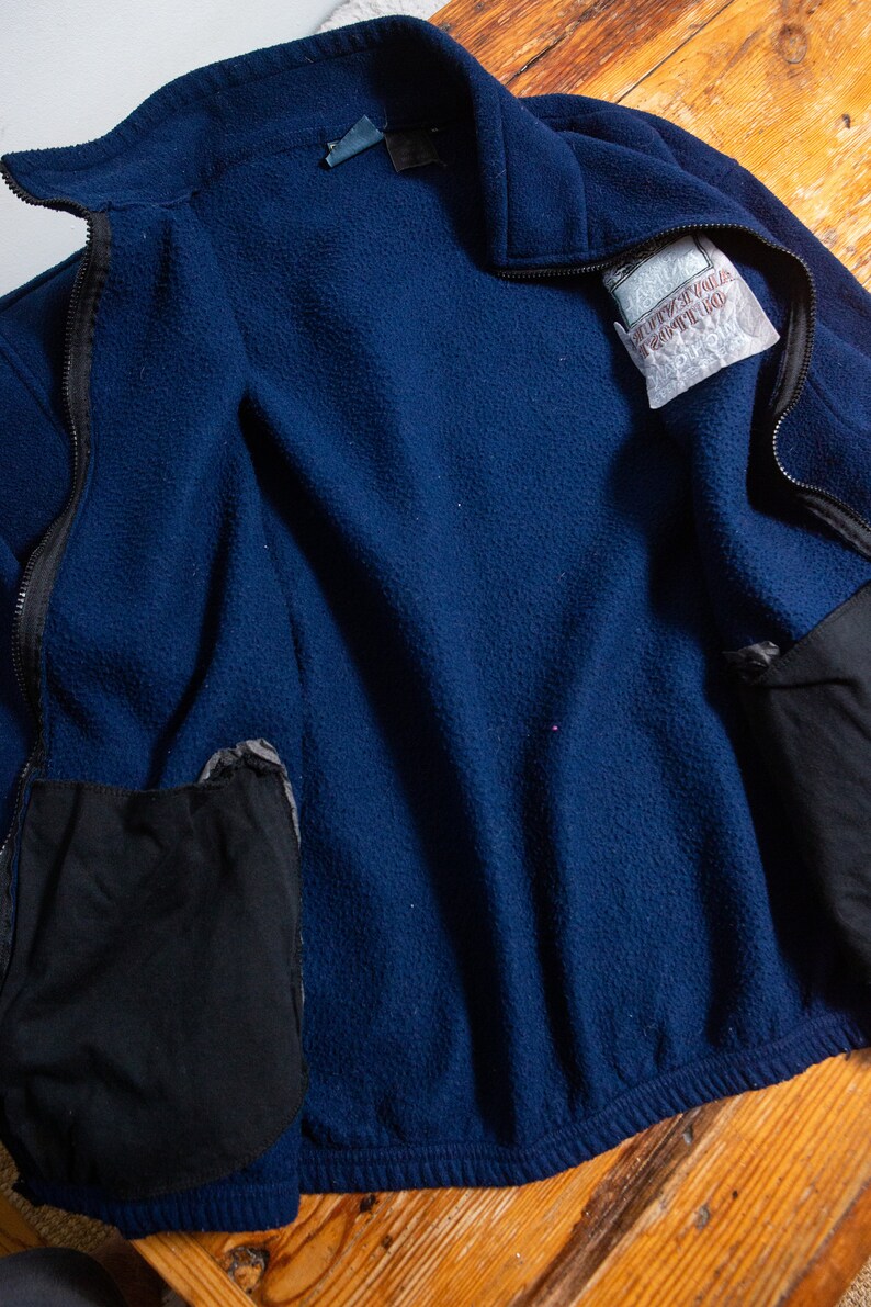 1999 Disney Animal Kingdom Adventure Post Fleece, Vintage Disney