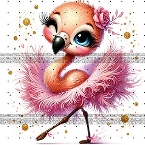 Op de afbeelding: Een roze flamingo met grote blauwe ogen en lange wimpers, die een roze tutu en een bloemenkroon draagt. De flamingo staat op &eacute;&eacute;n poot en heeft zijn andere poot naar voren gestrekt. De achtergrond is wit met gouden glitterdots.