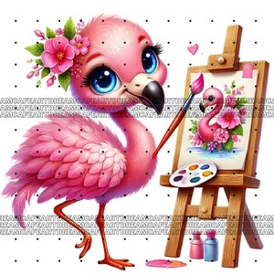 Op de afbeelding: Een roze flamingo met grote blauwe ogen en een bloemenkroon schildert een afbeelding van een flamingo op een houten ezel. De flamingo houdt een penseel in zijn snavel en er zijn verfbuizen en een palet met verf op de ezel.