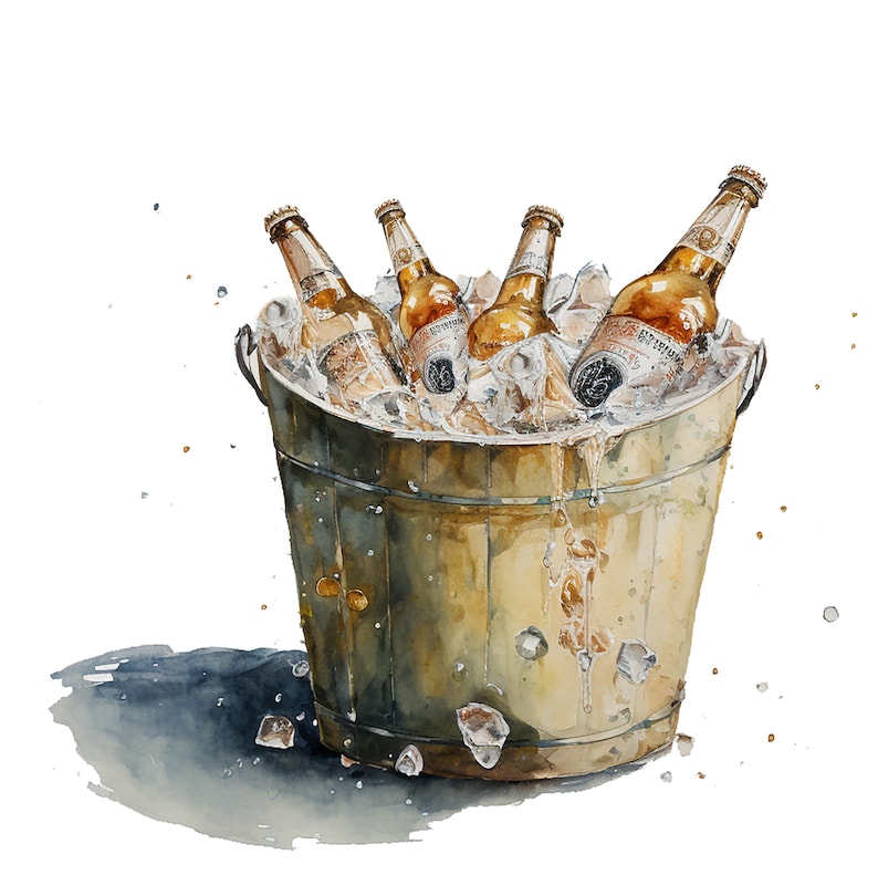 Pu&ograve; includere: Un dipinto ad acquerello di un secchio di metallo pieno di ghiaccio e quattro bottiglie di birra. Il secchio &egrave; marrone e ha un manico di legno. Le bottiglie di birra sono di vetro marrone con etichette dorate.