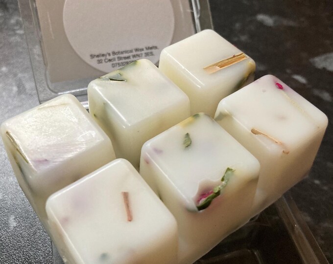 Featured listing image: Kitchen-Made Botanical Eco-Coco Wax Melts