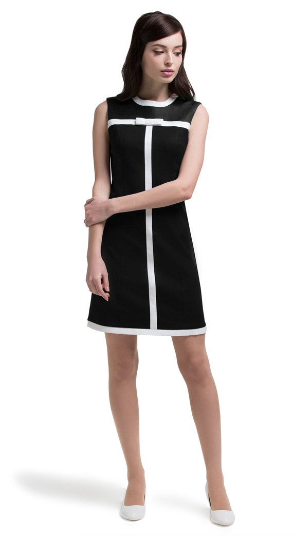 Buy Mod 60s Style Dress With Red Panel Online in India