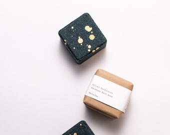 Velvet Sandalwood Bath Bomb: Black Clay, Gold Pattern, Unisex Scent