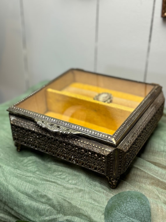Brass Large Squared Casket Box with Gold Velvet In