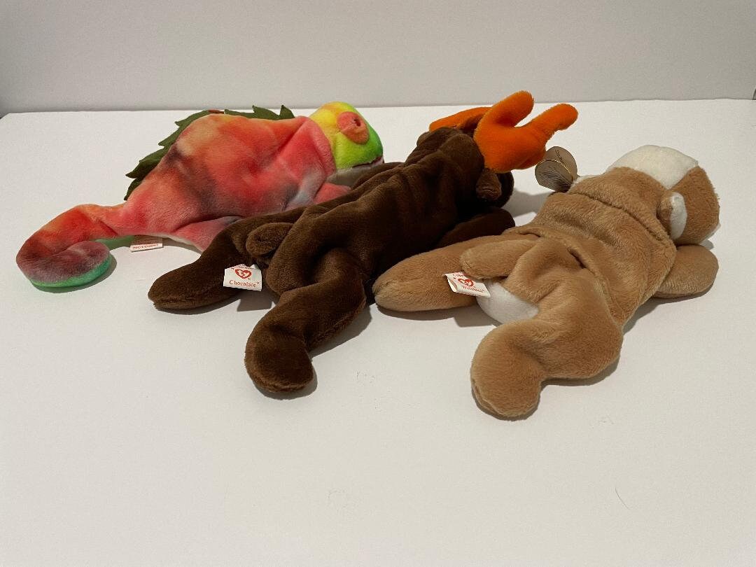 3 RARE Ty Beanie Babies: Iggy, 1997 With Errors Chocolate 1993 Wrinkles