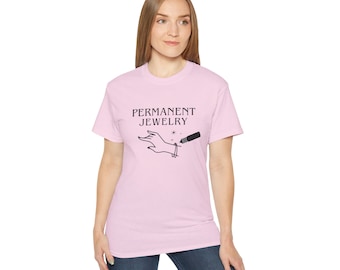 permanent jewelry artist