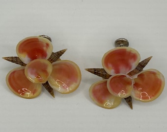 Vintage Seashell Flower Earrings