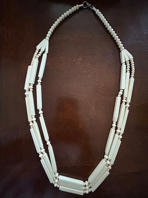 Vintage Carved Bone and Beaded Necklace - image 2