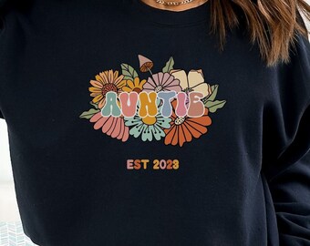 Auntie Sweatshirt, Comfort Colors Sweatshirt, Boho Aunt Sweatshirt, Vintage Auntie Sweatshirt, Oversized Aunt Sweatshirt, Gift for Aunt