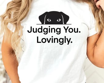 Funny Dog T-Shirt | Silently Judging You | Retro Vintage Dog Design Shirt | Witty Gift Idea for Dog Lovers | Hilarious Vintage Graphic Tee