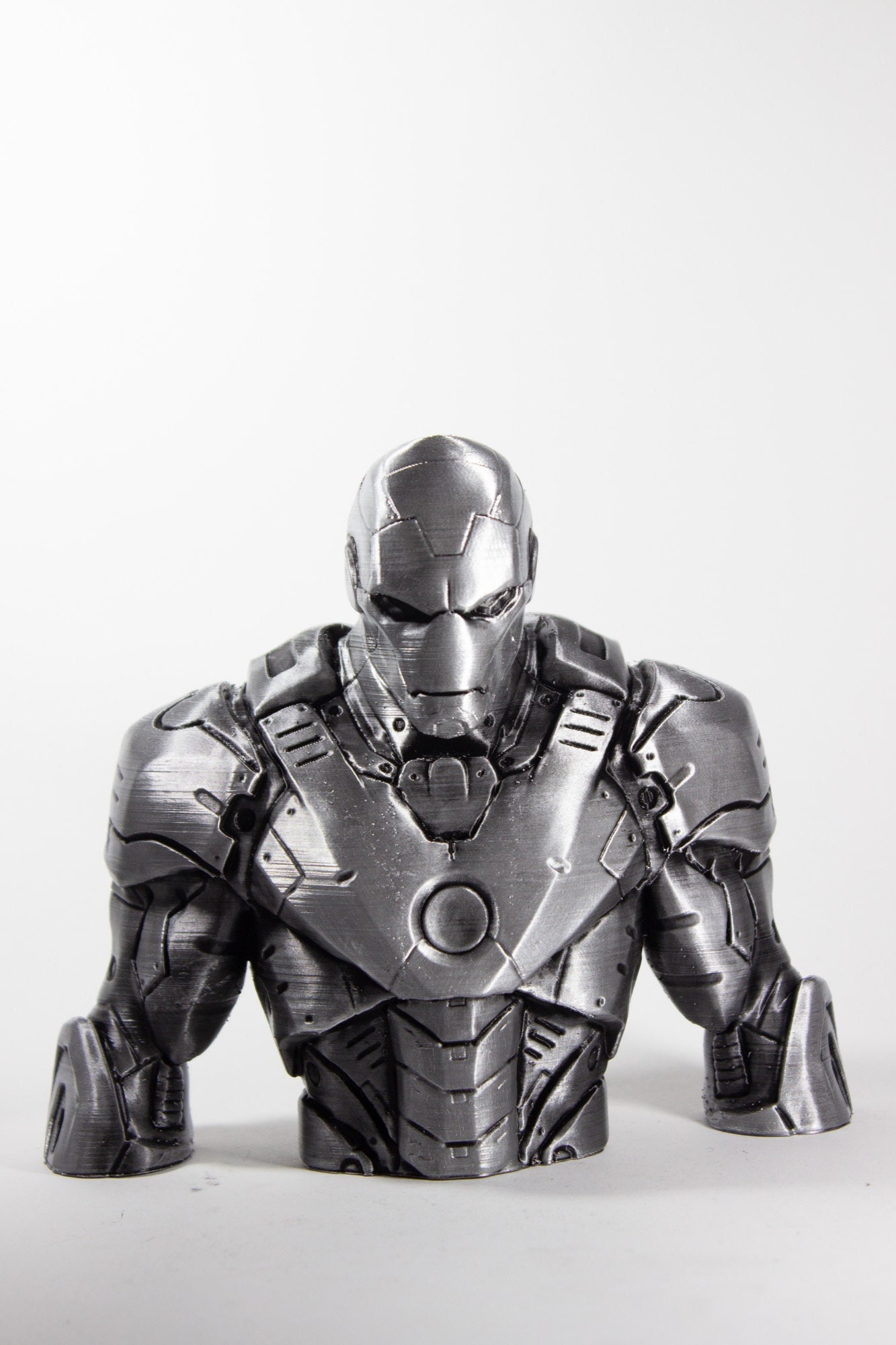 Marvel Figura Studios Ten Years Edition Iron Man Mark 3 Magnetic Floating  Figure Multicolor