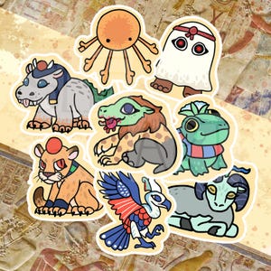 Puede incluir: Un conjunto de nueve pegatinas coloridas que representan varias criaturas míticas, incluyendo una esfinge, un grifo, un fantasma, un dios sol, un pájaro, una rana y un carnero. Las pegatinas son todas de estilo de dibujos animados y tienen un toque caprichoso.