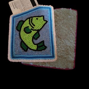 Handmade Beaded Wallet – Fish Design – Card Holder, Indigenous-Inspired Small Wallet, Dene-Style Gift