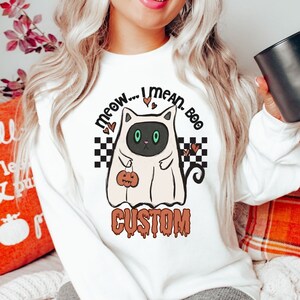Custom cat mom halloween retro shirt,Personalized Gift for Cat lovers,Custom name halloween gift for couples and cat family,Meow i mean Boo