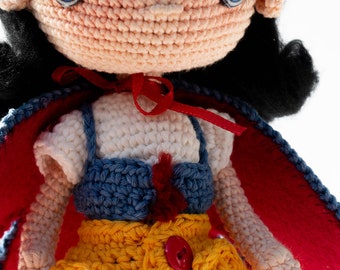 Muñeca Amigurumi Blancanieves