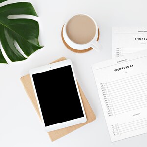 Minimal Daily Planner - Printable sheets for daily use