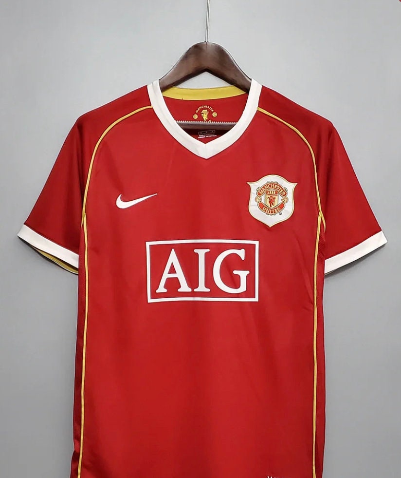 ronaldo retro man utd shirt