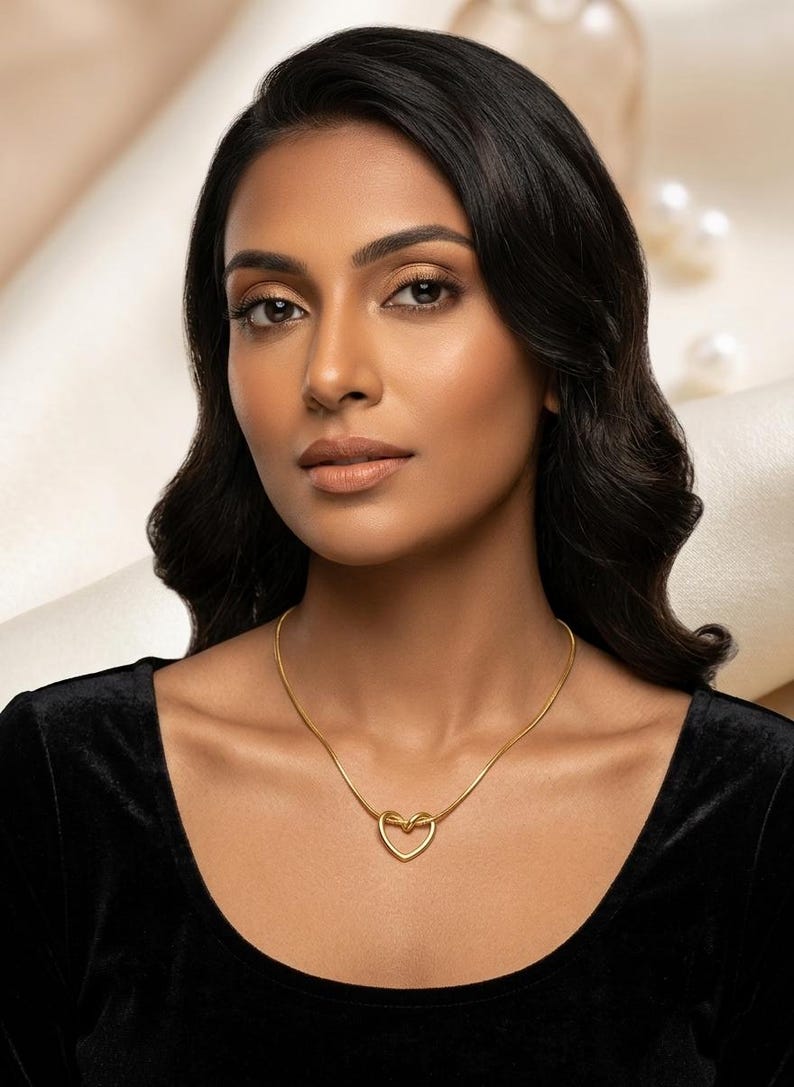 Model wearing Knotted Heart Necklace