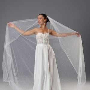 Ivory Pearl Bridal Veil | Modern Single Tier Wedding Veil | Fingertip Length Simple Veil | Chapel Length Sheer Veil