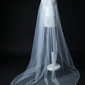 Soft Wedding Veil with Satin Ribbon Edge – One-Tier Simple Bridal Veil, Fingertip or Cathedral Length