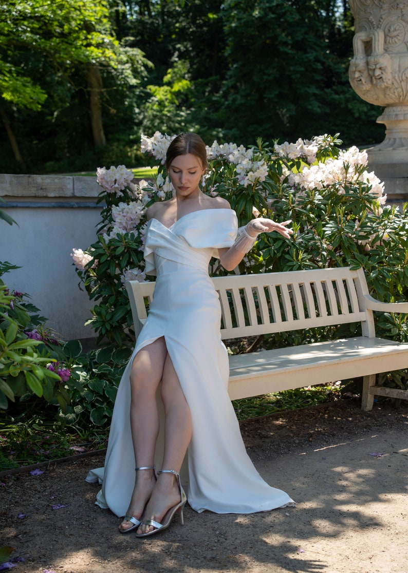 Wedding dress with crepe,bohemian dress, satin wedding dress, bridal corset, a-line wedding dress, dress,wedding dresses,ivory wedding dress image 6