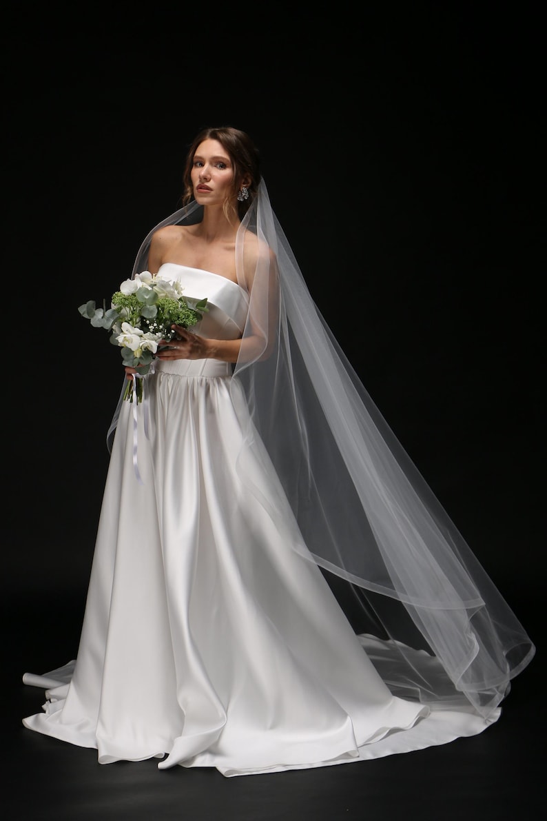 long bridal veil elegant classic style