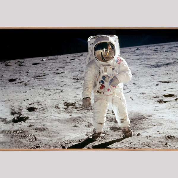 Samsung Frame Tv Art, Man on the Moon, Instant Download, Iconic Image, Tv Art, Frame TV Art, Apollo 11 on the Moon, Photo for TV, Moon Walk