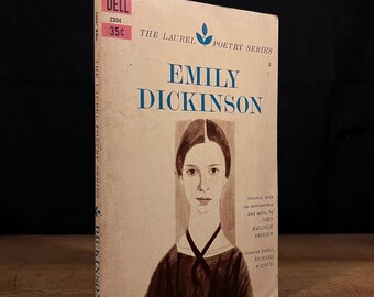 Emily Dickinson: Selected, with an Introduction and Notes by Malcolm Brinnin (1963) Vintage Paperback Book