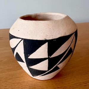 Acoma Pueblo Dose - Vintage handgemachte Keramik