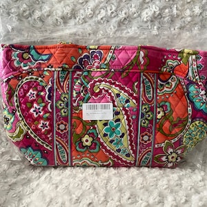 Vera Bradley Mandy bag in Pink Swirls