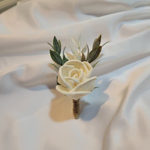 Cream Rose Boutonnière, Sola Wood Flowers Boutineer,  Groomsmen Accessories, Men&#39;s Wedding Boutonniere