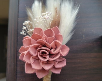 Pampas Dusty Rose Dahlia Wood Flower Boutineer, Boho Wedding, Wedding Boutonniere