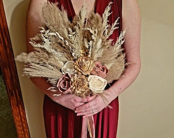 Dusty Rose Pampas Bridal Wedding Bouquet, Perfect for boho themed wedding Bride and Bridesmaid