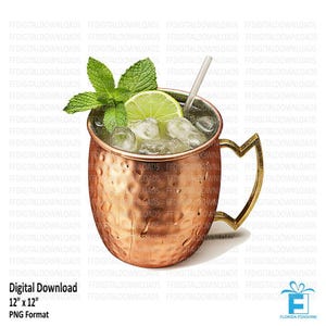 Puede incluir: Un vaso de cobre para Moscow Mule lleno de hielo, una rodaja de lima y una ramita de menta. El vaso tiene una textura martillada y un asa dorada.