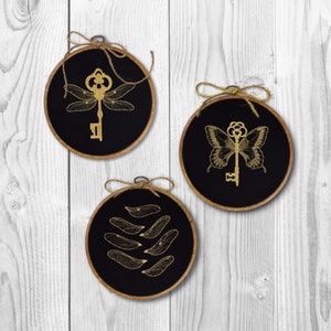 Embroidery Hoop, Dark Academia, Home decor, Wall decor, Modern embroidery, Wooden Imitation Hoop, Hoop Art, Flexi Hoop, Gold,Dragonfly,Black image 7