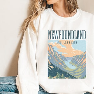 Newfoundland Sweatshirt Retro Newfie Sweatshirt Newfoundland and Labrador Souvenir Yes B&#39;y Sweatshirt for Newfie Gift Atlantic Canada Shirt