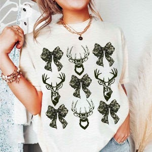 Deer Hunt Camo Coquette Bow PNG, Old School Camo png, Girls Camo Bow Png Shirt, Huting Sublimation, Coquette Bow Png, Camo Dude Print Png