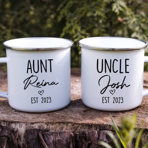 Est 2023 Aunt Uncle Mug, New Auntie Mug, Pregnancy Reveal Mug, Gift For Siblings, Personalized Aunt Mug, Cute Mug for Uncle & Aunt EM-2 zdjęcie 1