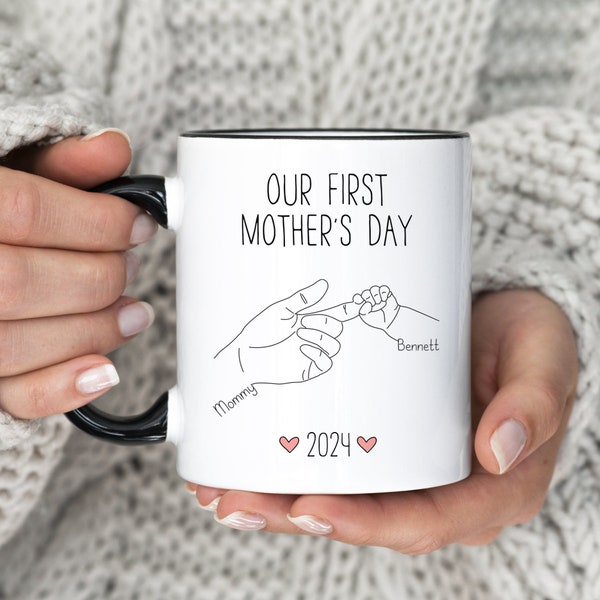 Notre première tasse pour la fête des mères •Tasse personnalisée avec prénom pour maman •Cadeaux pour une première maman •Cadeaux pour la fête des mères d'un bébé •(MU-74 First)