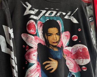 Vintage Bjork Post Tour 96 Long Sleeve T-Shirt Band Tee