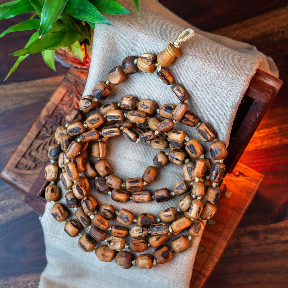 Japa Mala 108-Bead Tulsi Mala With Japa Bag Perfect For