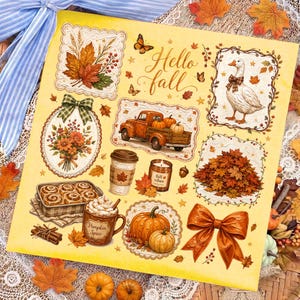 K&ouml;nnte beinhalten: Ein gelbes quadratisches Schild mit herbstlichen Illustrationen, darunter eine Gans mit karierter Schleife, ein orangefarbener Pickup, ein Kaffeebecher, eine Kerze, ein Laubhaufen, K&uuml;rbisse, Zimtstangen und eine gro&szlig;e orangefarbene Schleife mit dem Text Hello fall.