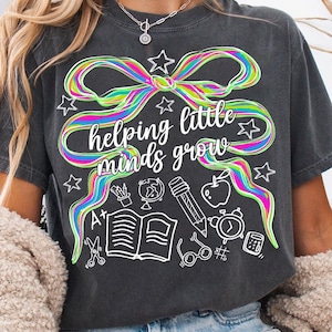Helping Little Minds Grow Png, Coquette Teacher Png, Coquette Pencil Bow Png, Preppy Teacher png, Back to School Png, Teacher Shirt PNG